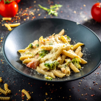 Chicken Broccoli 400 g PASTE (PRODUSE NOI) la Rexo LunchBox TEST din Târgu Mureş