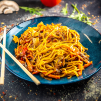 Curry Ginger Noodle Box 400 g OFERTE IREZISTIBILE !  la REXO IMPORT din Târgu Mureş